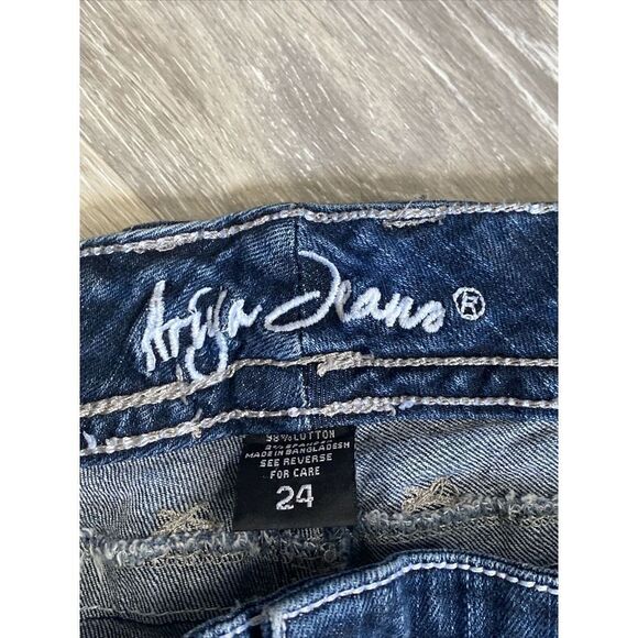 Ariya Jeans Shorts Womens 24 Blue Denim Mid Rise Plus Size Flap Pocket Embroider - Picture 3 of 11